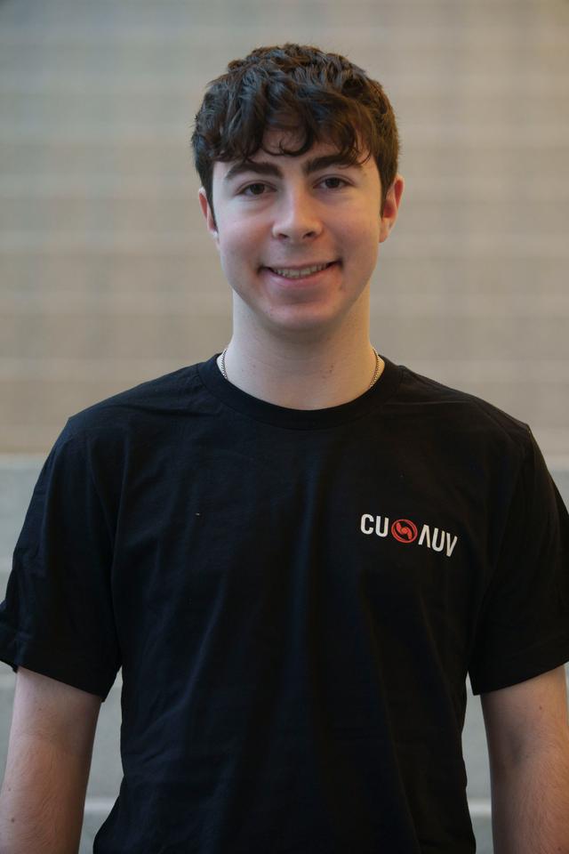 Headshot of Daniel Zlotnick